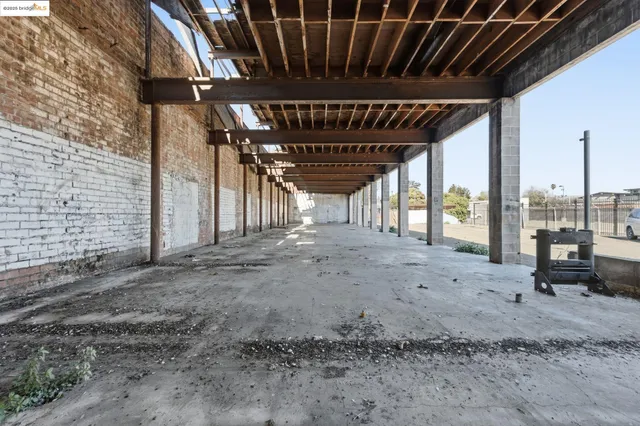 a view of outdoor space