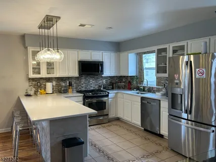 $3,300 | 29 Madonna Place, Unit A, East Orange, NJ 07018