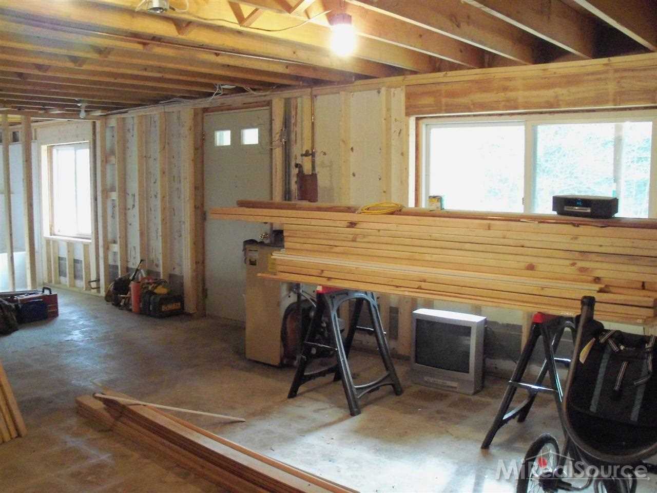 5310 East Shabbona Road Deckerville, MI 48427 - Photo 31 of 35 31222377-30.JPG