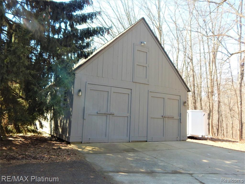 6301 Rivers Edge Drive Howell, MI 48855 - Photo 52 of 85