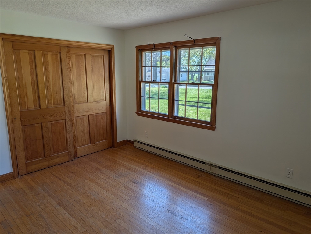 124 Plain Road Deerfield, MA 01373 - Photo 14 of 26