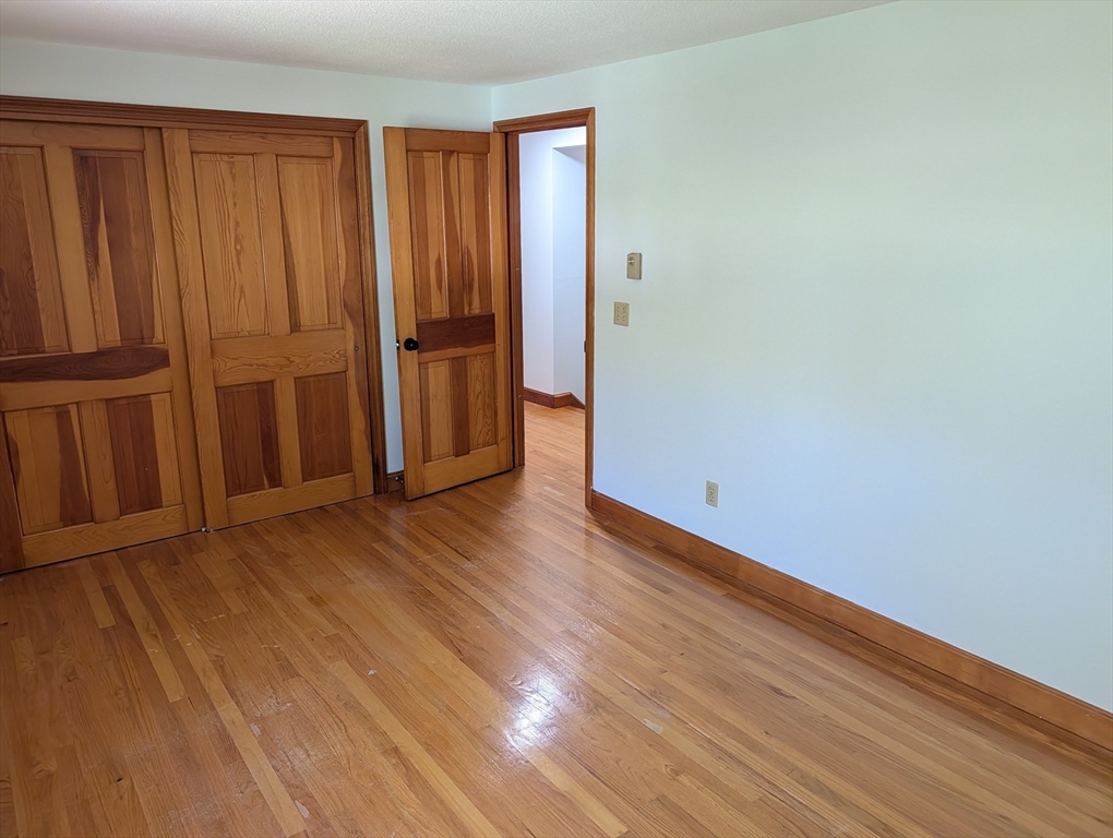 124 Plain Road Deerfield, MA 01373 - Photo 18 of 26