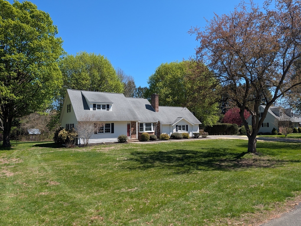 124 Plain Road Deerfield, MA 01373 - Photo 2 of 26