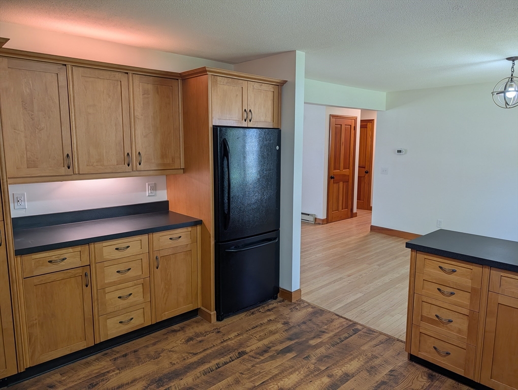 124 Plain Road Deerfield, MA 01373 - Photo 7 of 26