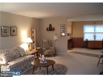 4524 Stole Road Emmaus, PA 18049 - Photo 3 of 10 Gallery Image 3