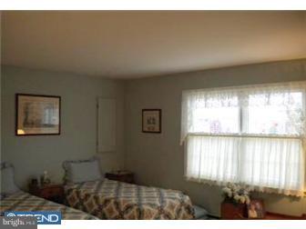4524 Stole Road Emmaus, PA 18049 - Photo 6 of 10 Gallery Image 6