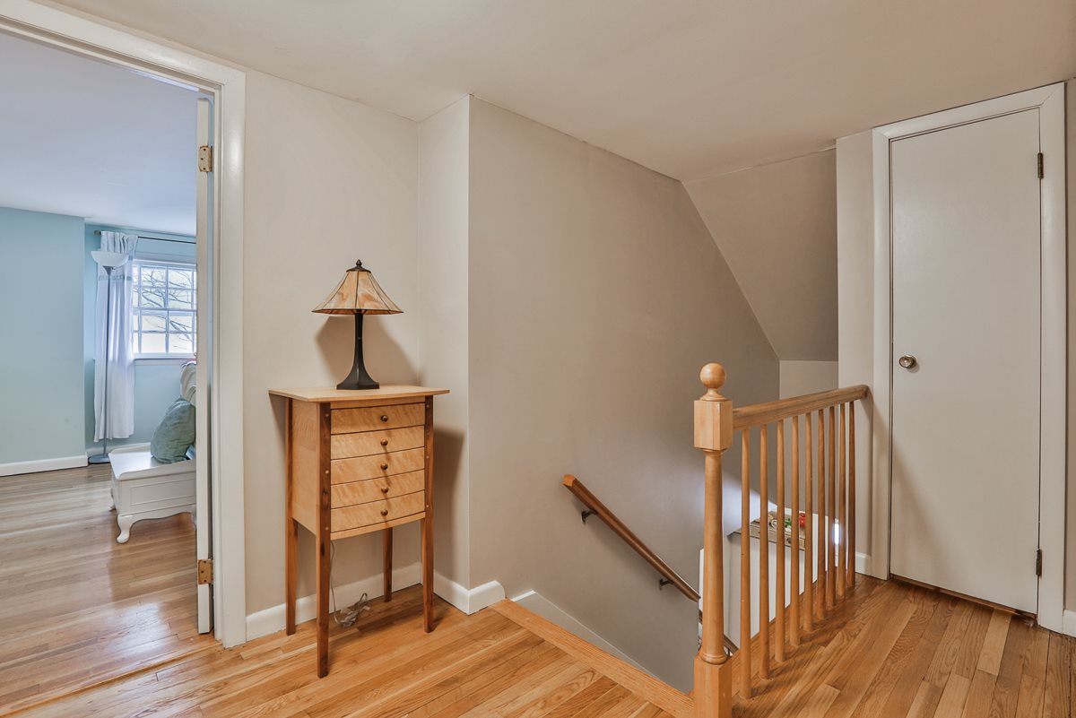 37 New Boston Road Amherst, NH 03031 - Photo 24 of 40