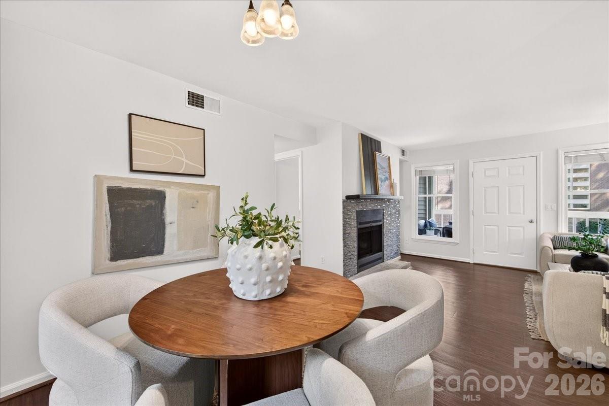 430 Queens Road, Unit 122 Charlotte, NC 28207 - Photo 9 of 21 Gallery Image 9