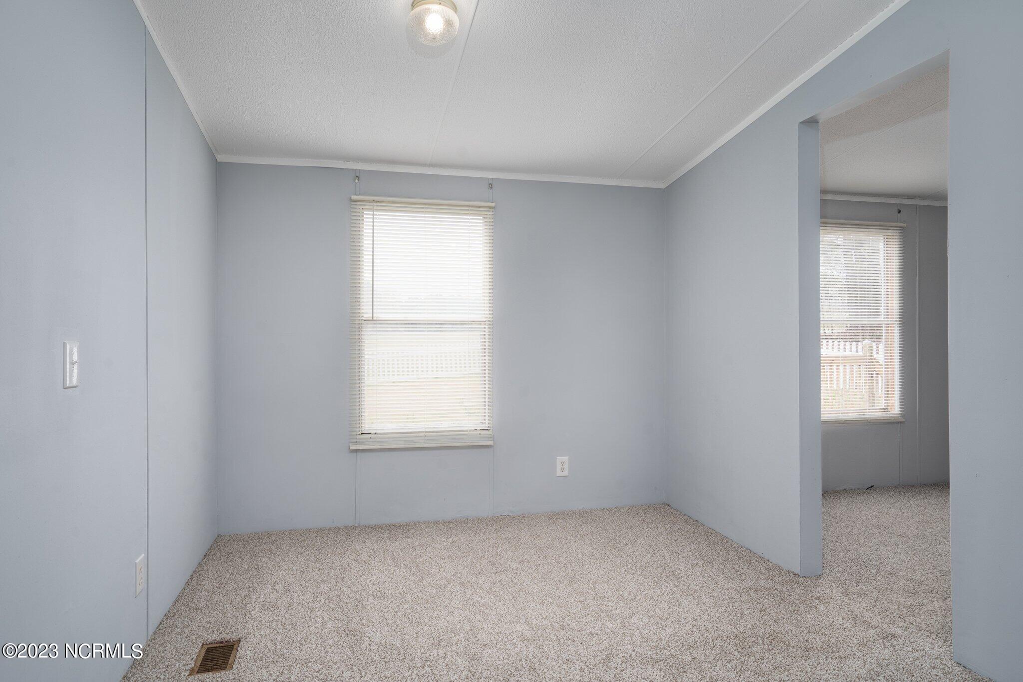 10014 Lake Royalle Road Spring Hope, NC 27882 - Photo 11 of 25 011-10014LakeRoyalleRoad-SpringHope-NC-2