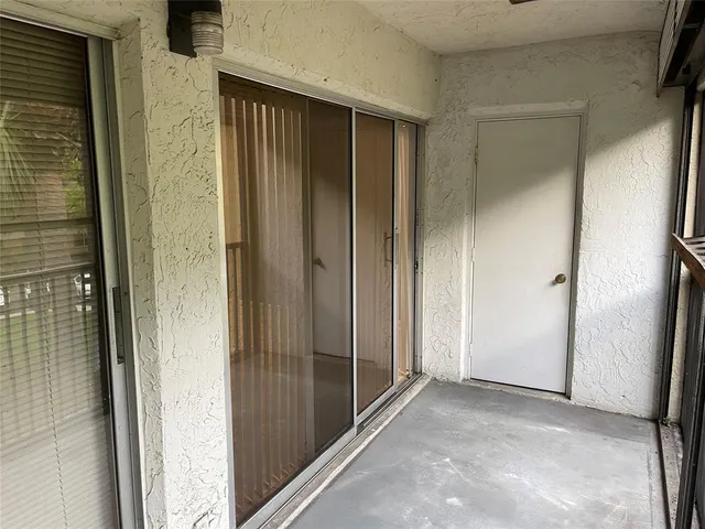 $219,148 | 3083 North Oakland Forest Drive, Unit 308, Oakland Park, FL 33309