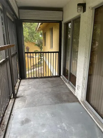 $219,148 | 3083 North Oakland Forest Drive, Unit 308, Oakland Park, FL 33309