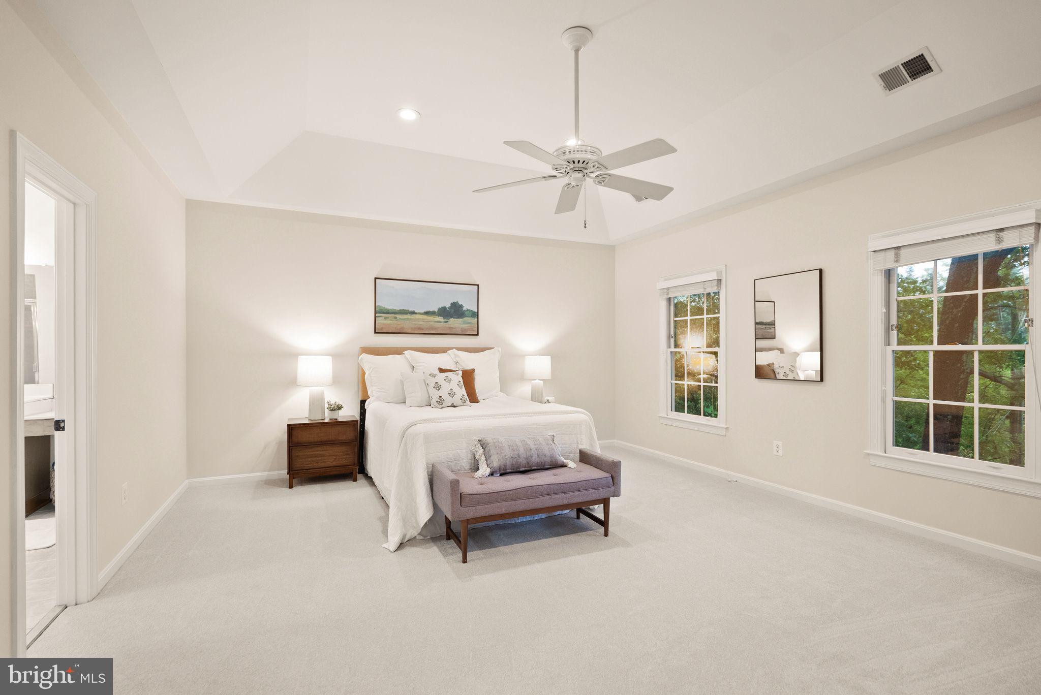 6006 Chesterbrook Road McLean, VA 22101 - Photo 27 of 63 Primary Bedroom