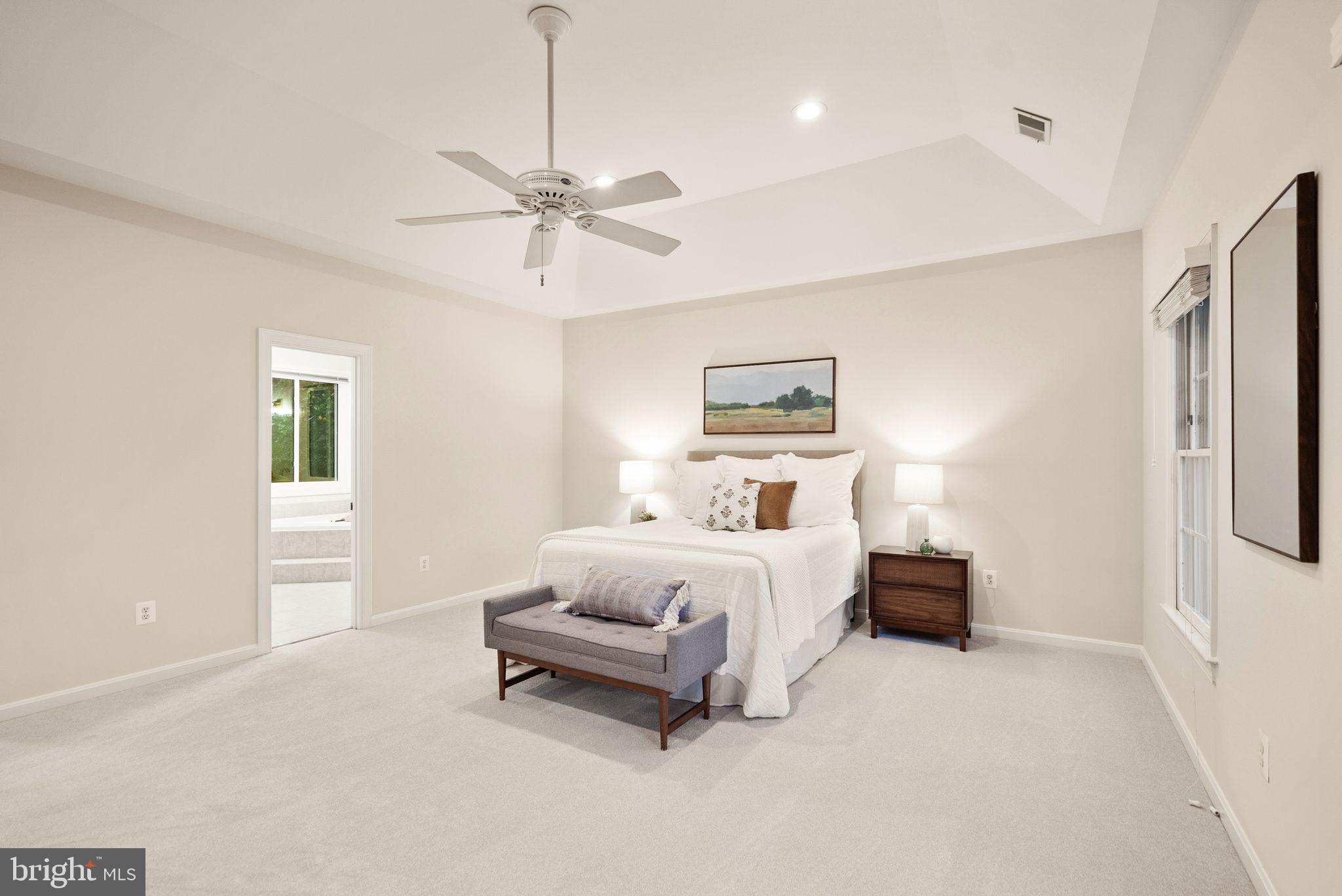 6006 Chesterbrook Road McLean, VA 22101 - Photo 28 of 63 Primary Bedroom