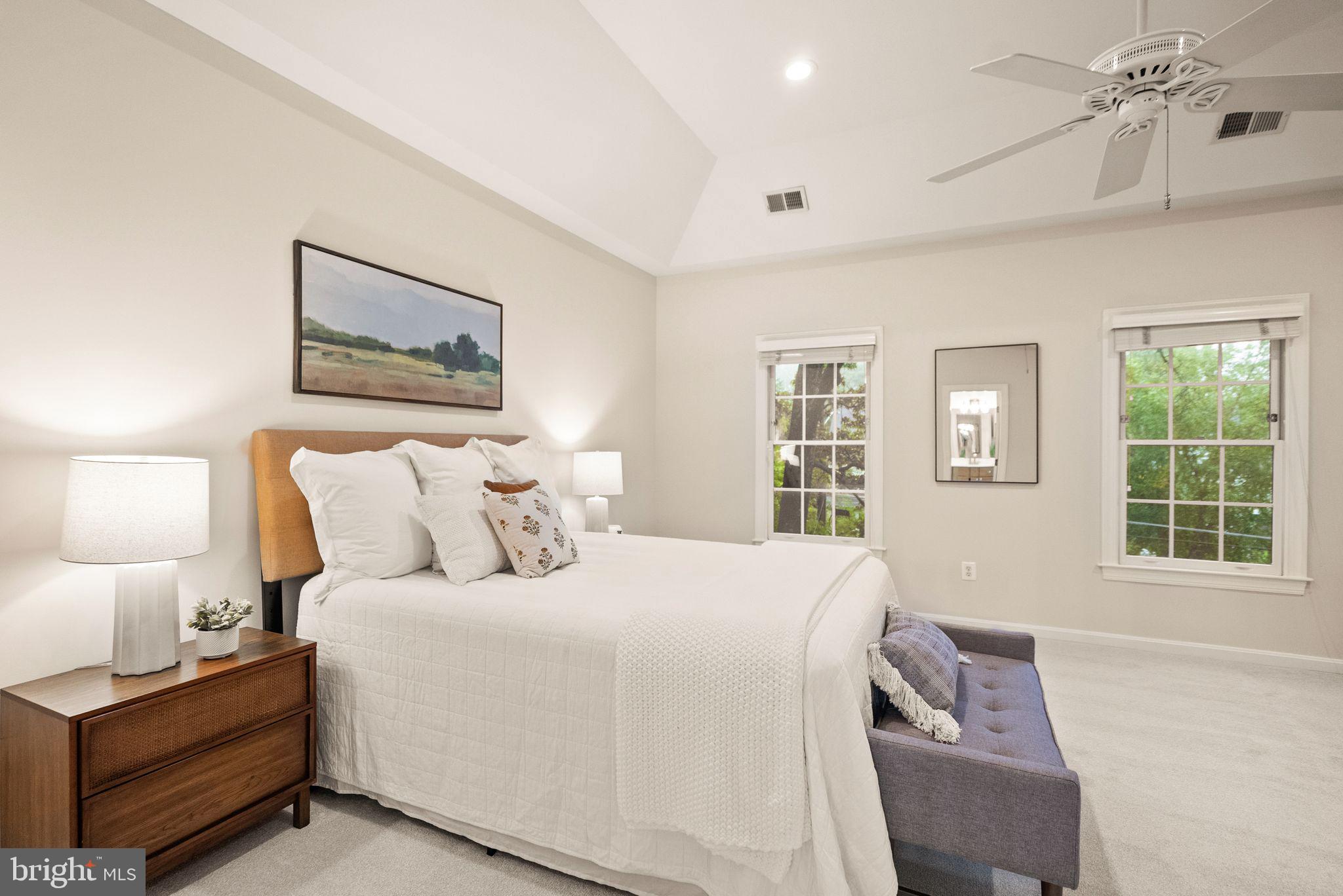 6006 Chesterbrook Road McLean, VA 22101 - Photo 29 of 63 Primary Bedroom