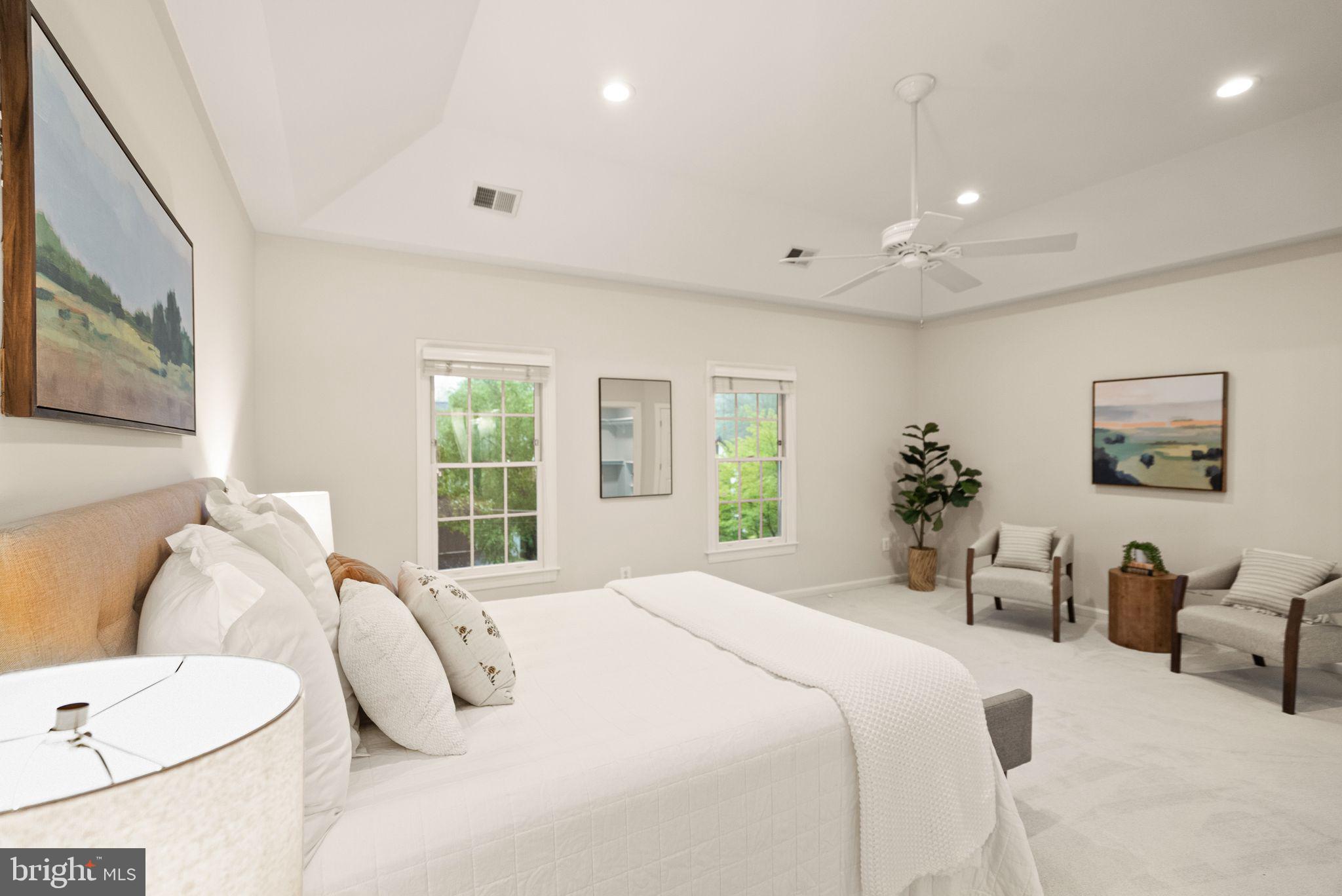 6006 Chesterbrook Road McLean, VA 22101 - Photo 30 of 63 Primary Bedroom