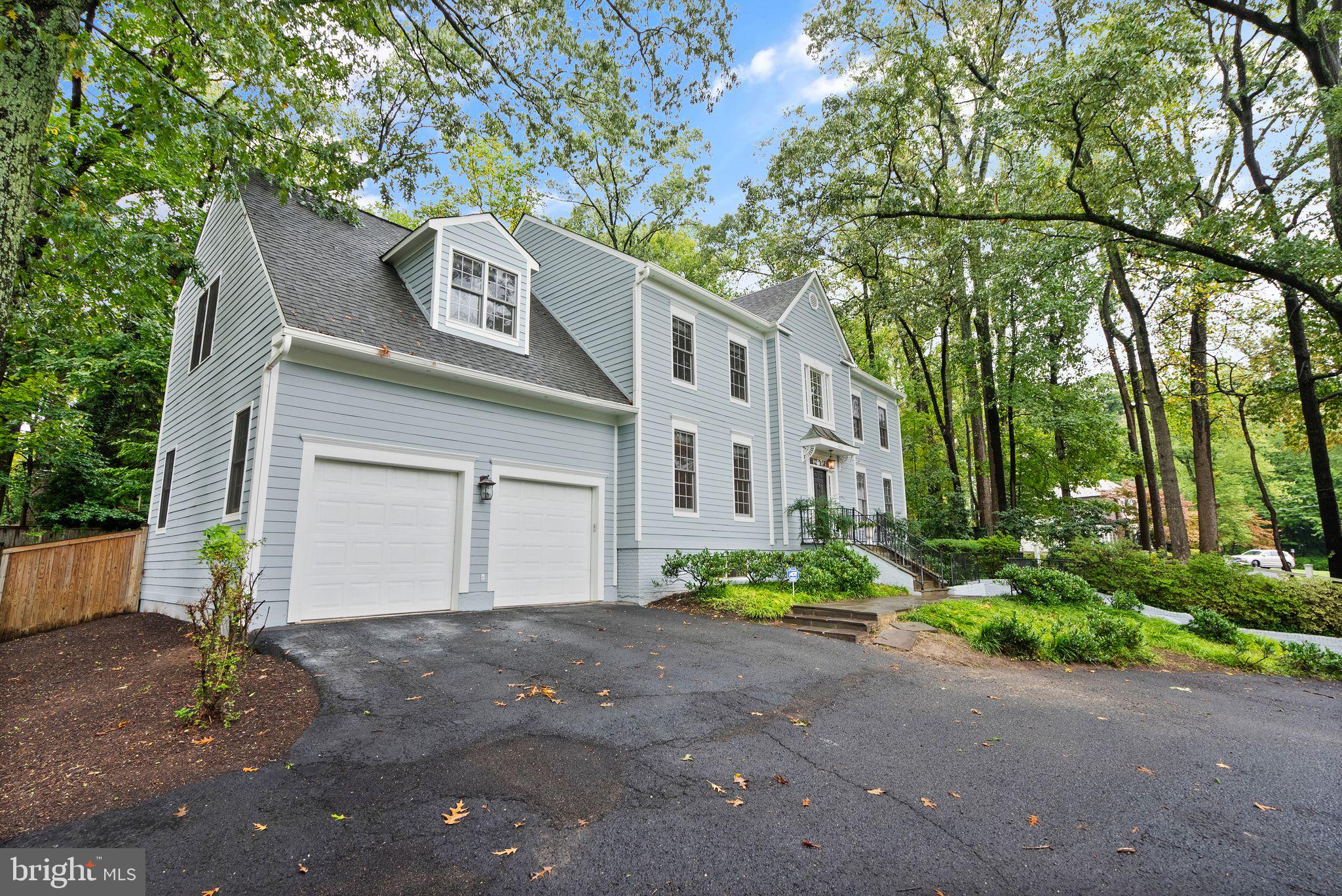 6006 Chesterbrook Road McLean, VA 22101 - Photo 63 of 63 Front Exterior