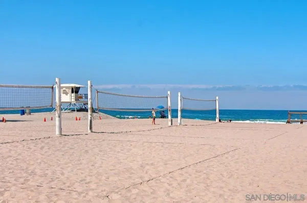 $10,000 | 522 4th Street, Unit A, Encinitas, CA 92024
