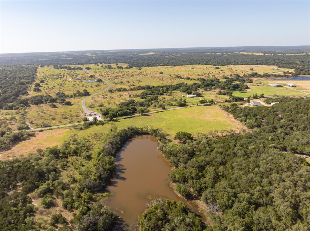 4171 Pleasant Valley Road Mineral Wells, TX 76067 - Photo 7 of 34 a view of an ocean