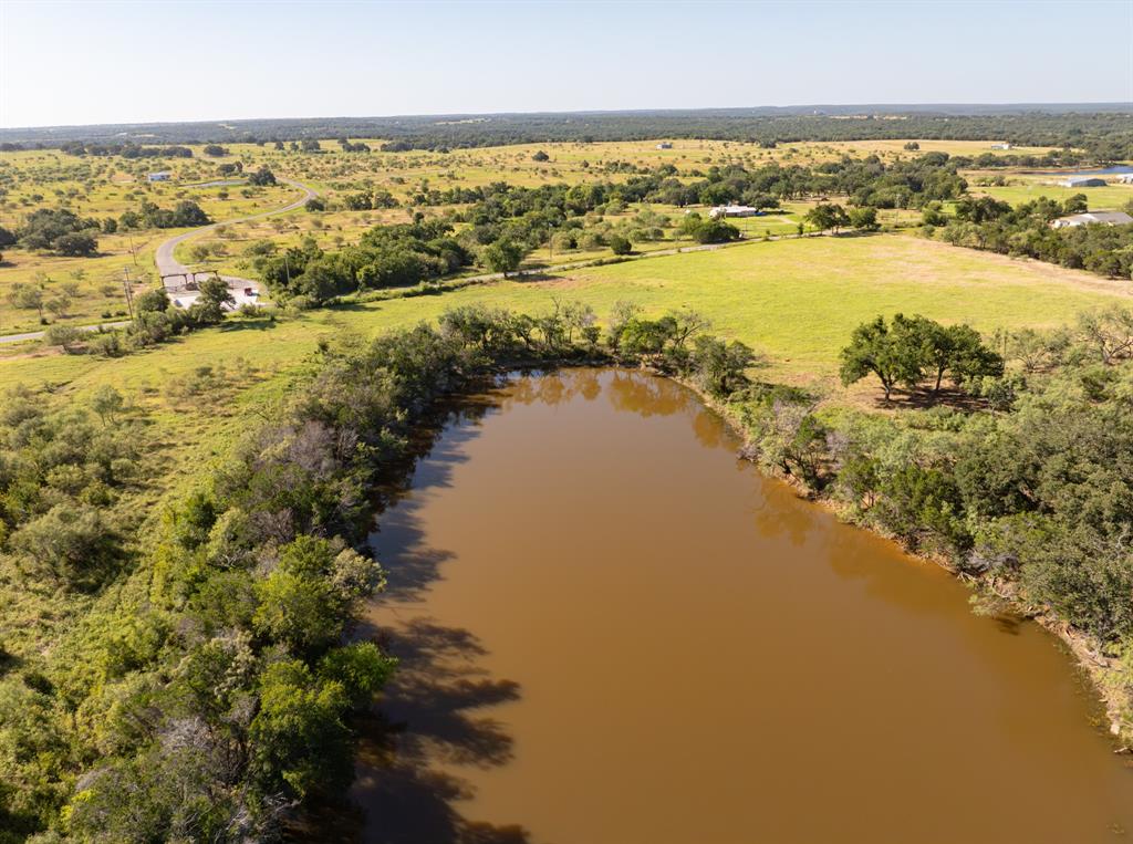 4171 Pleasant Valley Road Mineral Wells, TX 76067 - Photo 8 of 34 a view of an ocean