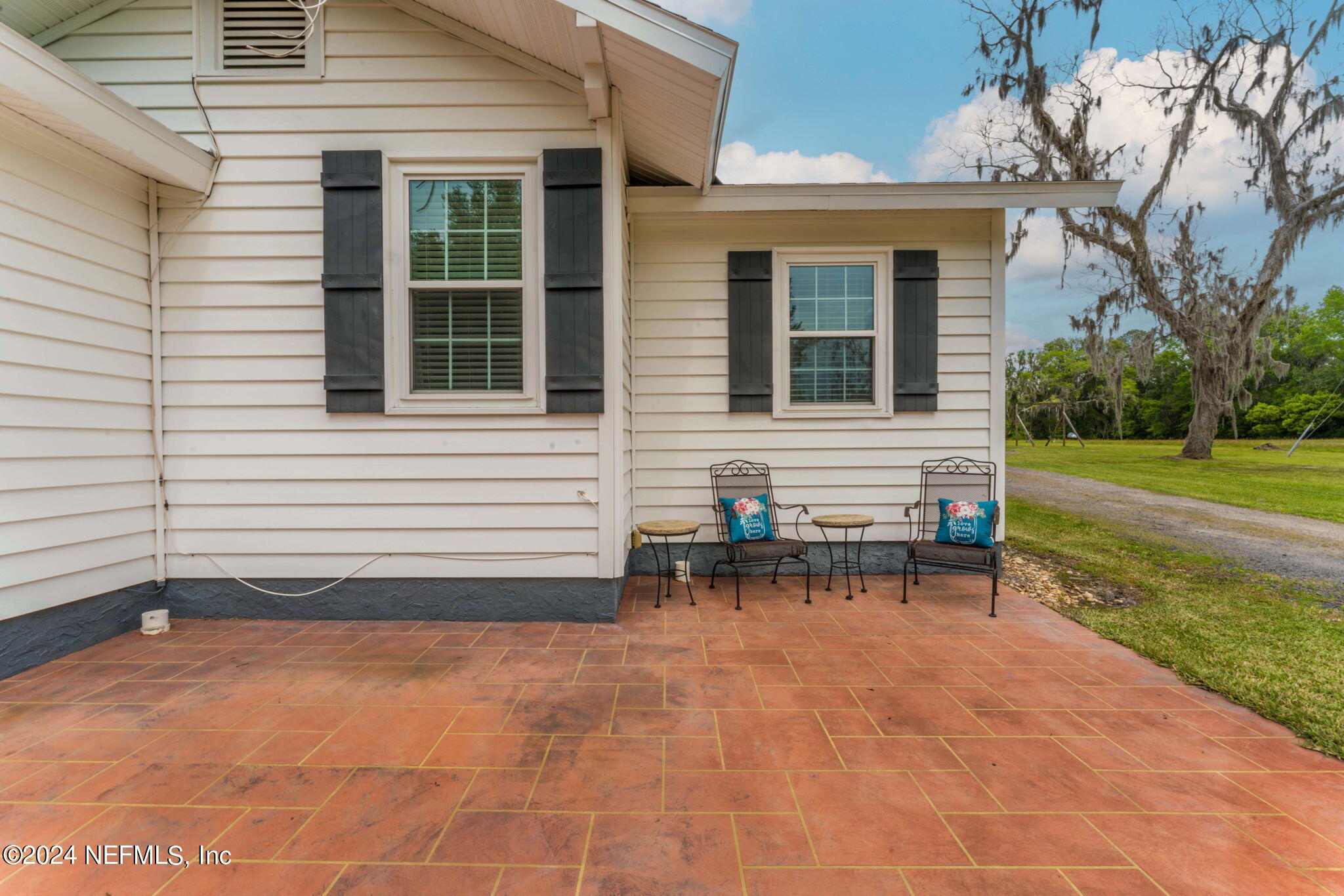 542284 Lem Turner Road Callahan, FL 32011 - Photo 12 of 84 Front Patio Space