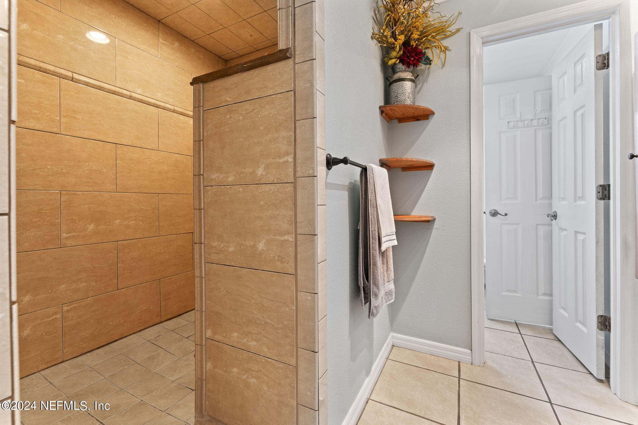 542284 Lem Turner Road Callahan, FL 32011 - Photo 38 of 84 Tiled Walk In Shower
