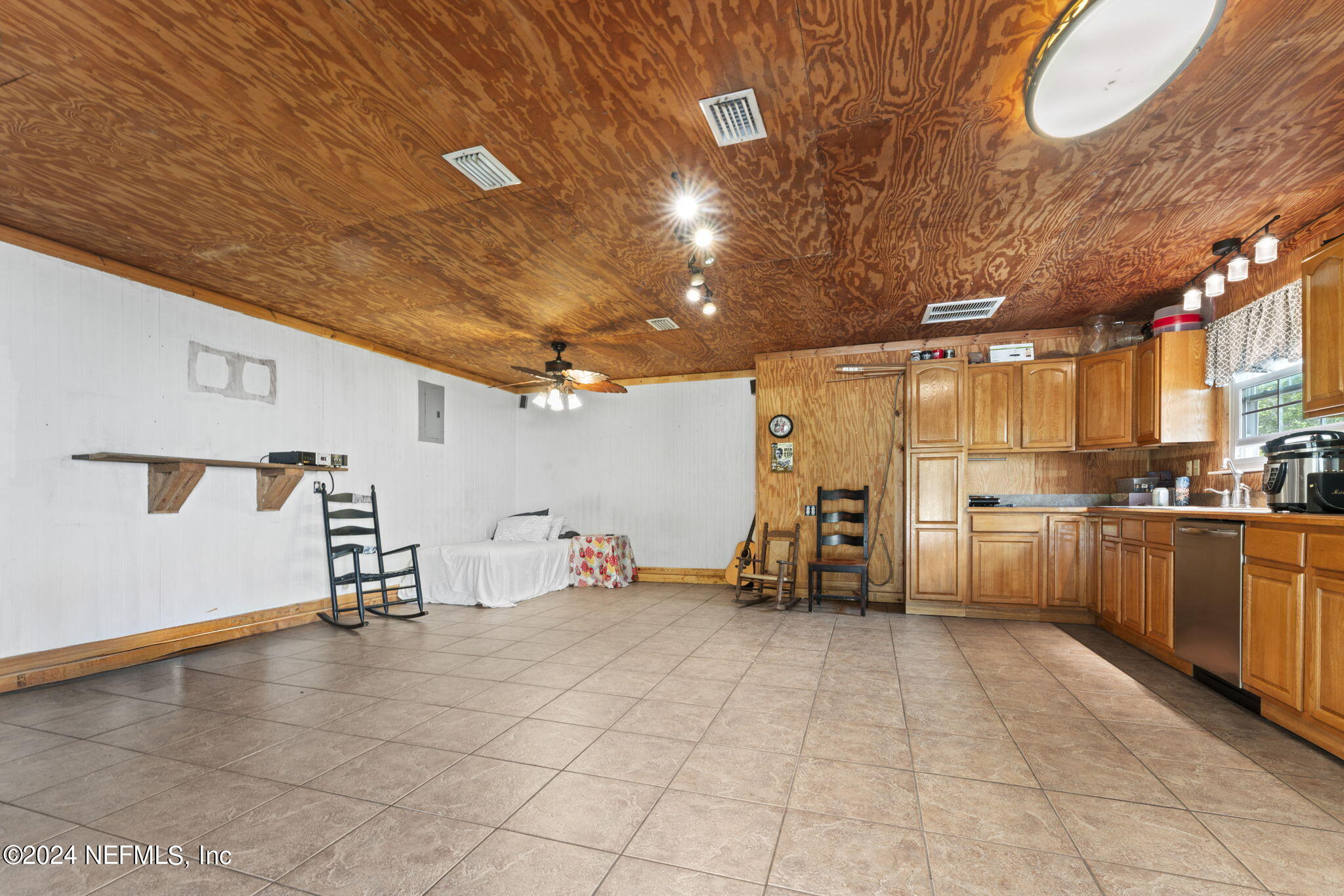 542284 Lem Turner Road Callahan, FL 32011 - Photo 47 of 84 600 sqft Man Cave