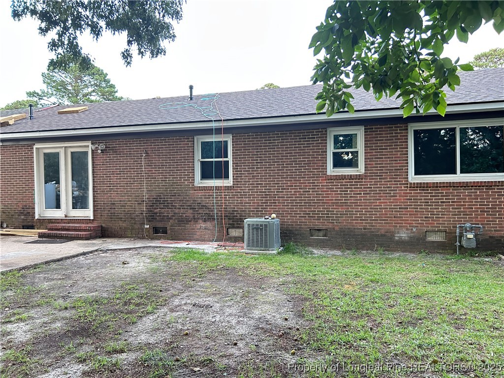 551 Alleghany Road Fayetteville, NC 28304 - Photo 11 of 13 a front view of a house with garden
