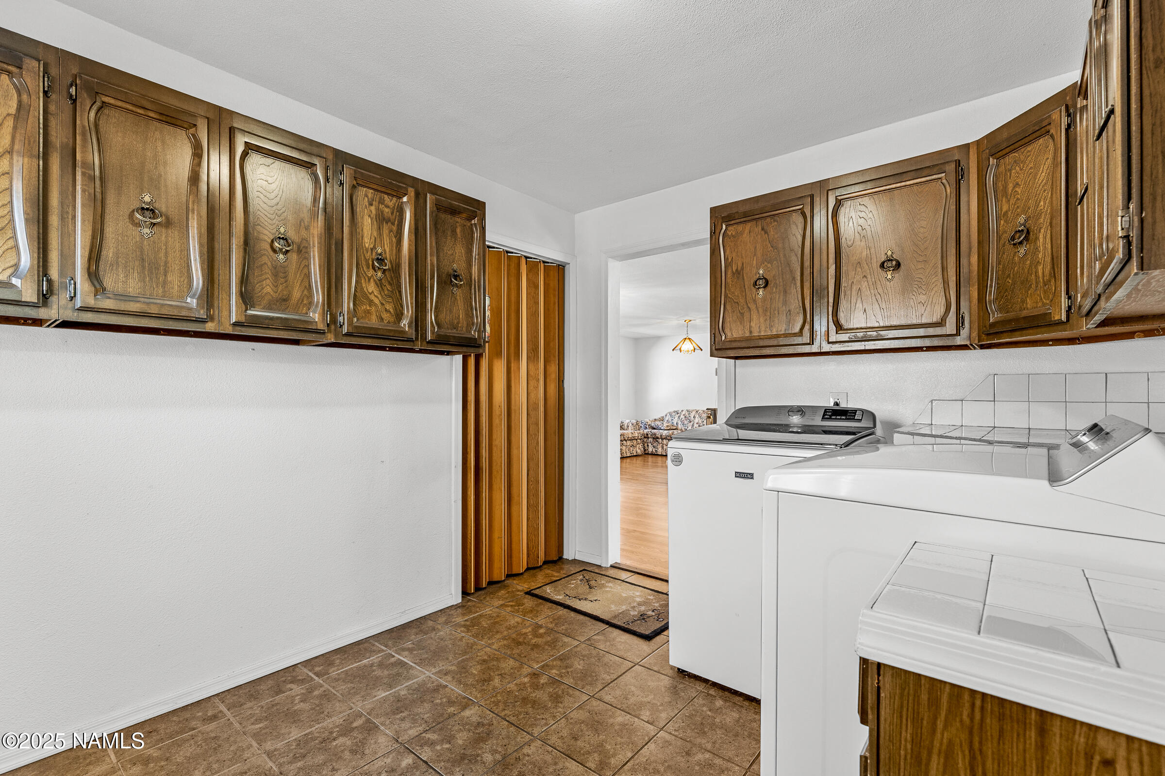 1843 Country Club Road Williams, AZ 86046 - Photo 27 of 36 Laundry Area