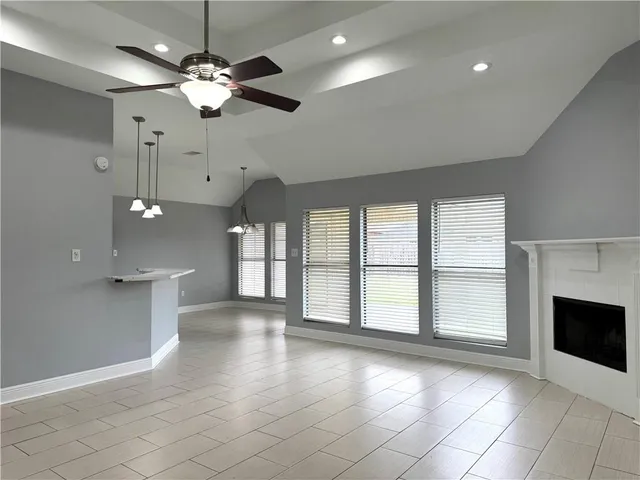 $2,100 | 129 Gail Drive, Laplace, LA 70068