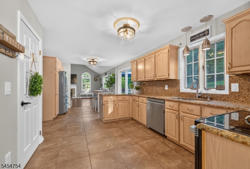 7 Ike Williams Road Newton, NJ 07860 - Photo 10 of 38 Gallery Image 10