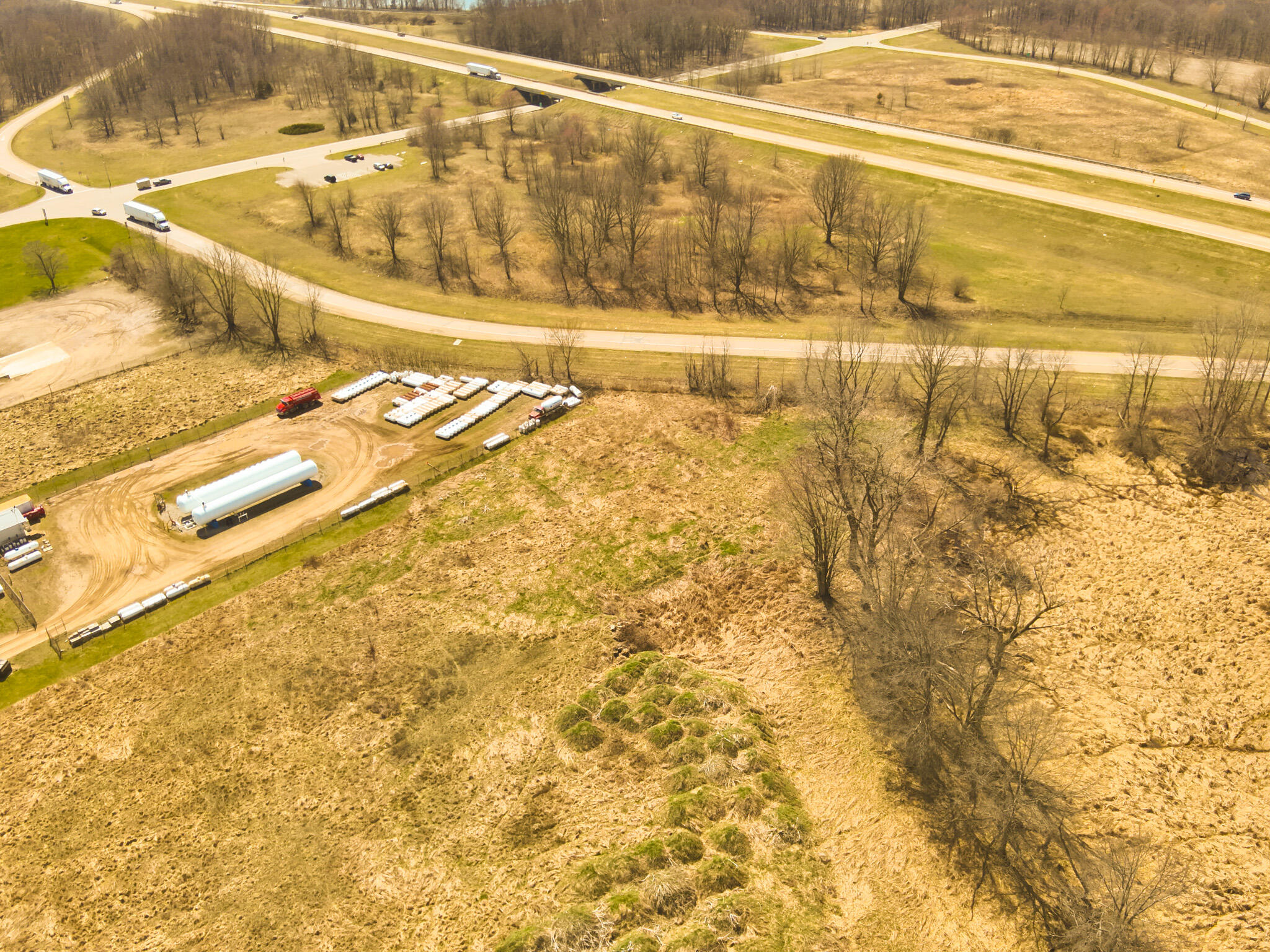 60 Michigan Tekonsha, MI 49092 - Photo 22 of 22 DJI_20250412025007_0023_V