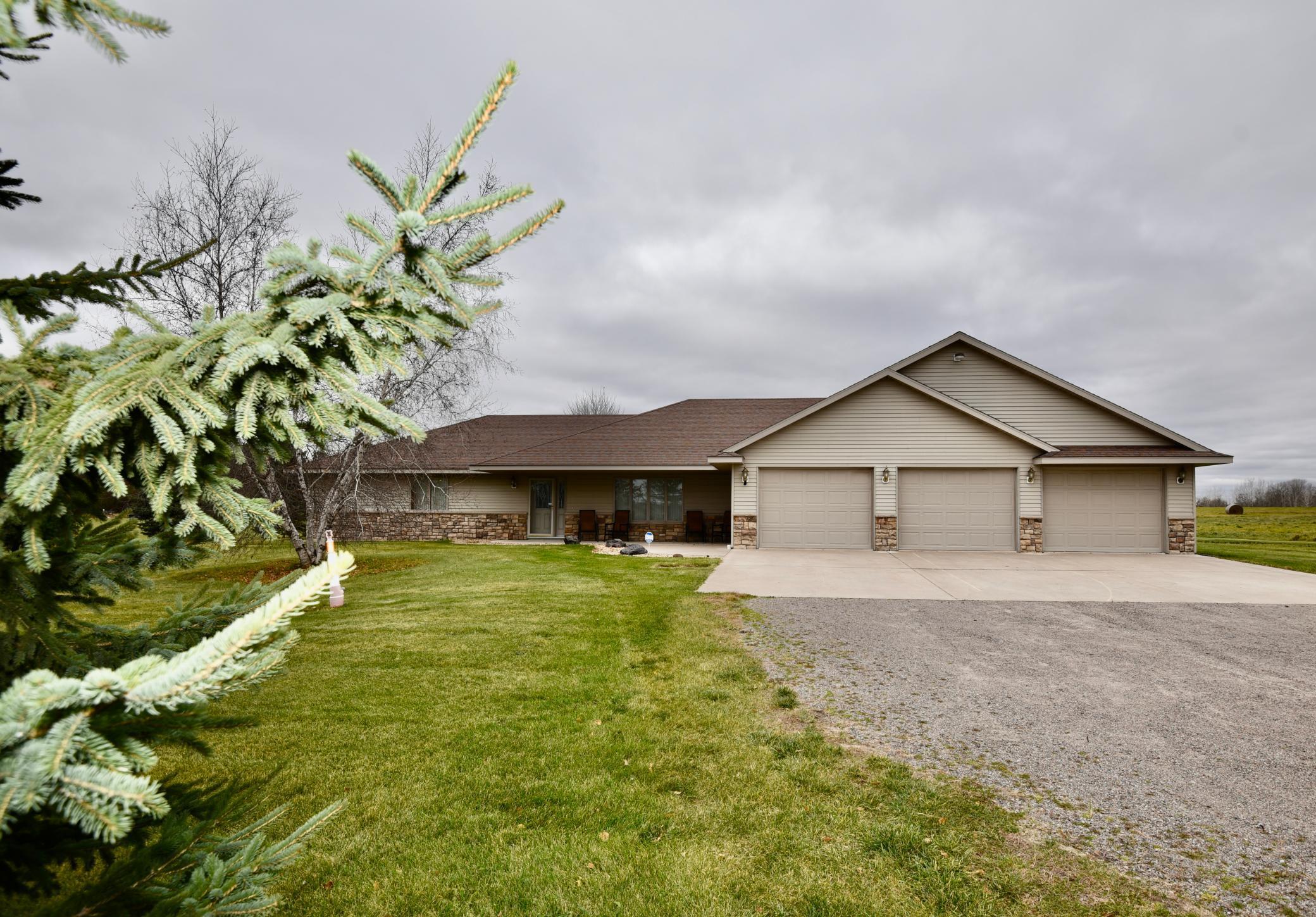 12221 85th Avenue Milaca, MN 56353 - Photo 2 of 57