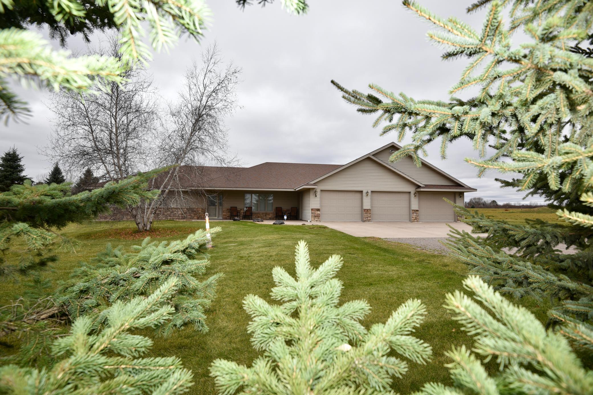 12221 85th Avenue Milaca, MN 56353 - Photo 3 of 57
