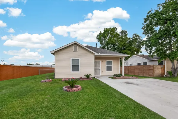 $180,000 | 5726 Southwind Street, Houston, TX 77033