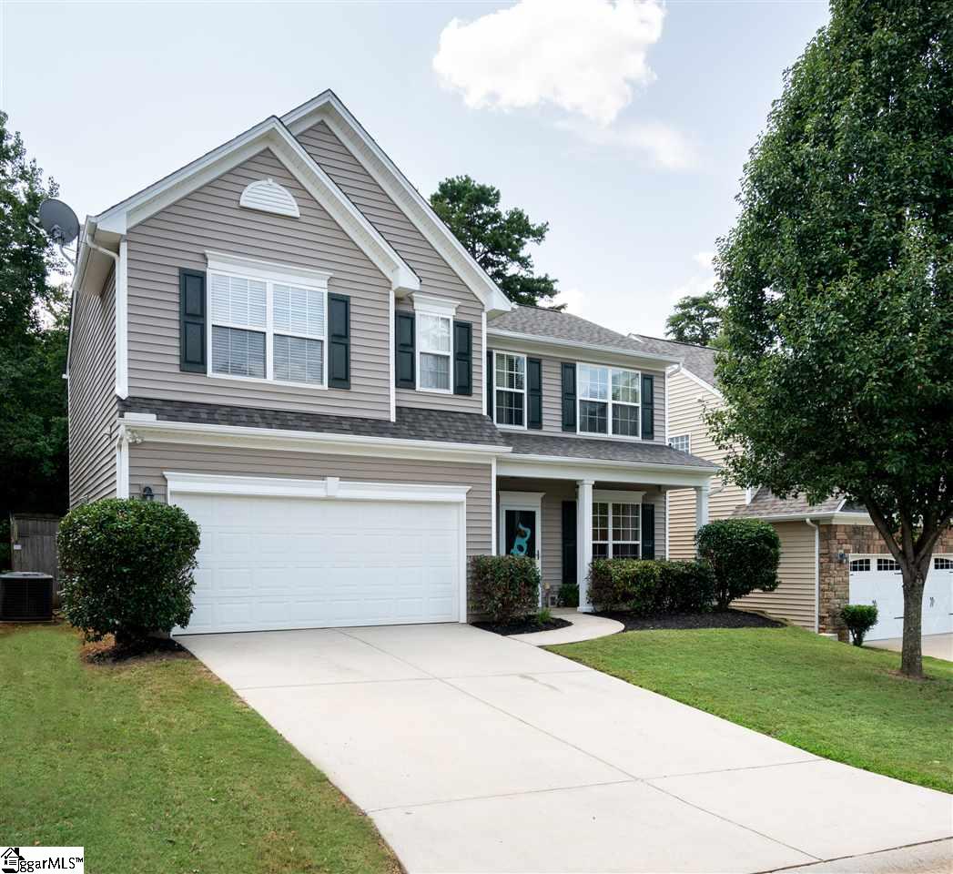 7 Valley Fall Court Greer, SC 29650 - Photo 2 of 19 Gallery Image 2