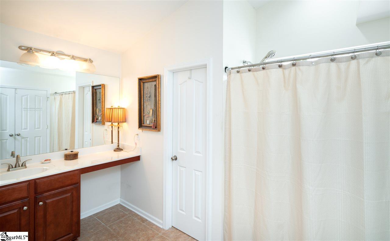 7 Valley Fall Court Greer, SC 29650 - Photo 12 of 19 Gallery Image 12