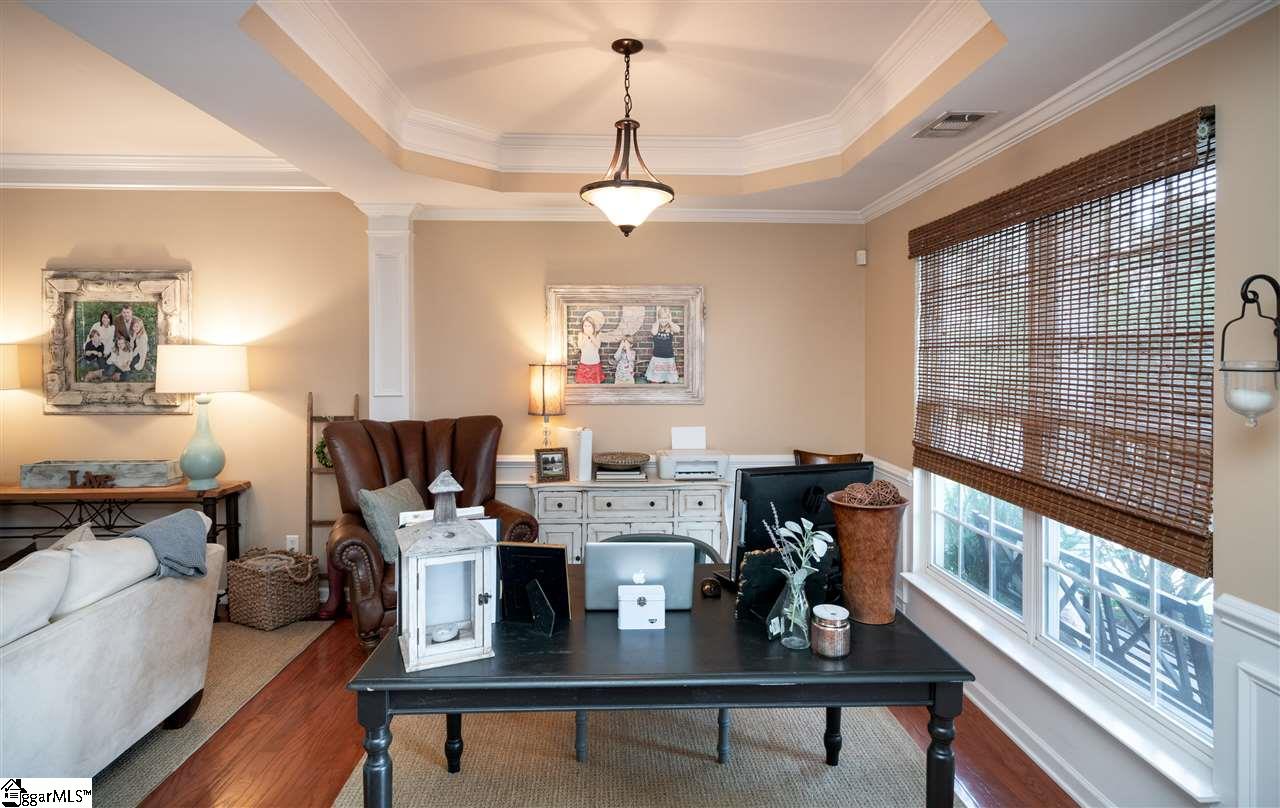 7 Valley Fall Court Greer, SC 29650 - Photo 5 of 19 Gallery Image 5