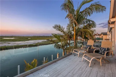 $3,799,000 | 231 Canal Street, Newport Beach, CA 92663