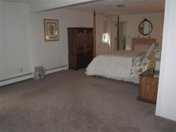 19 Country Lane Canton, MA 02021 - Photo 10 of 16 Gallery Image 10