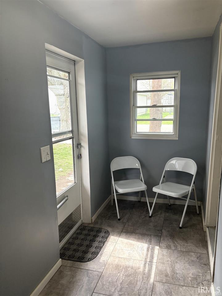 210 West Jay Street Dunkirk, IN 47336 - Photo 24 of 29