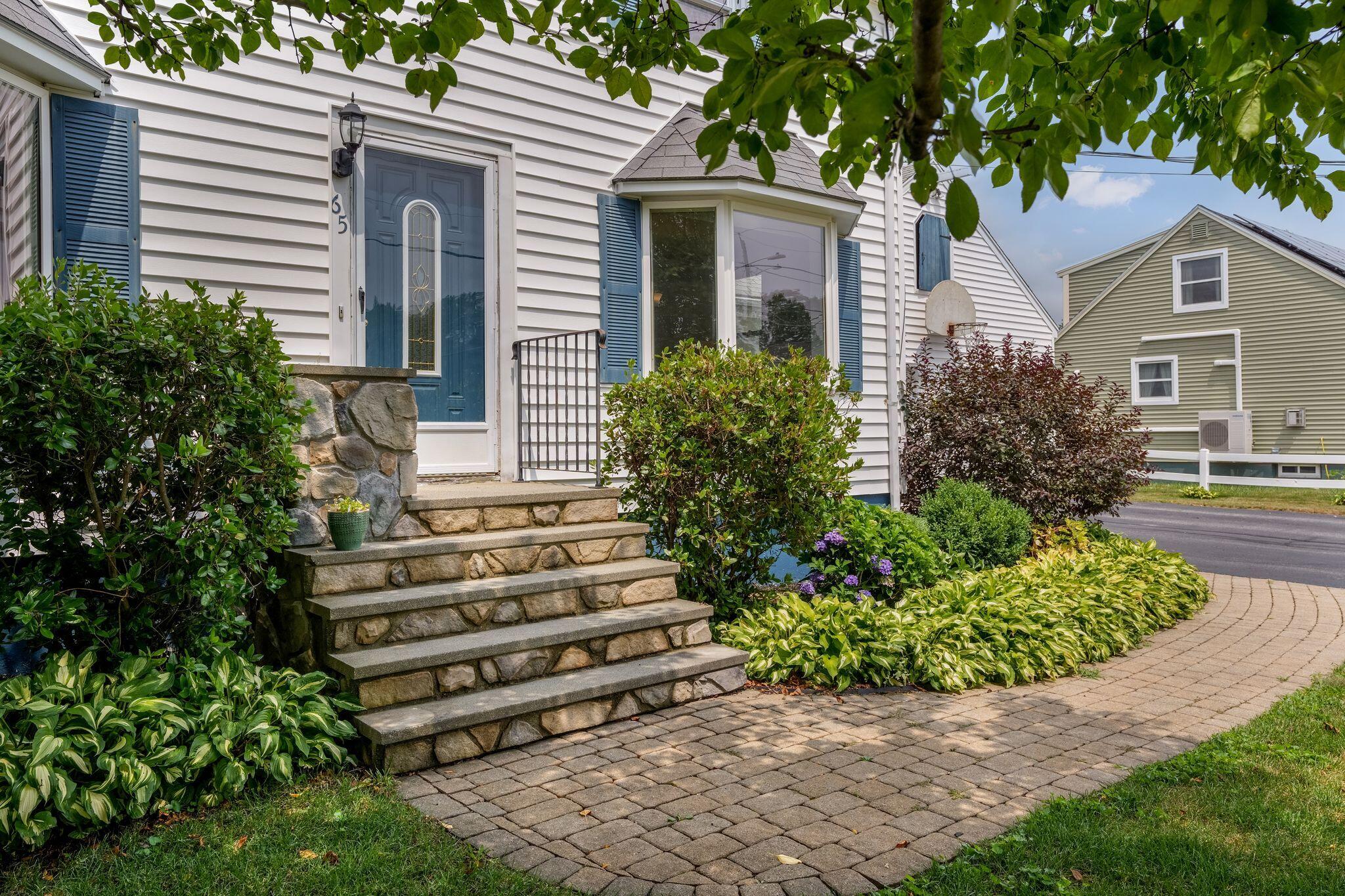 65 Constitution Drive Westbrook, ME 04092 - Photo 12 of 45 5_DSC07264