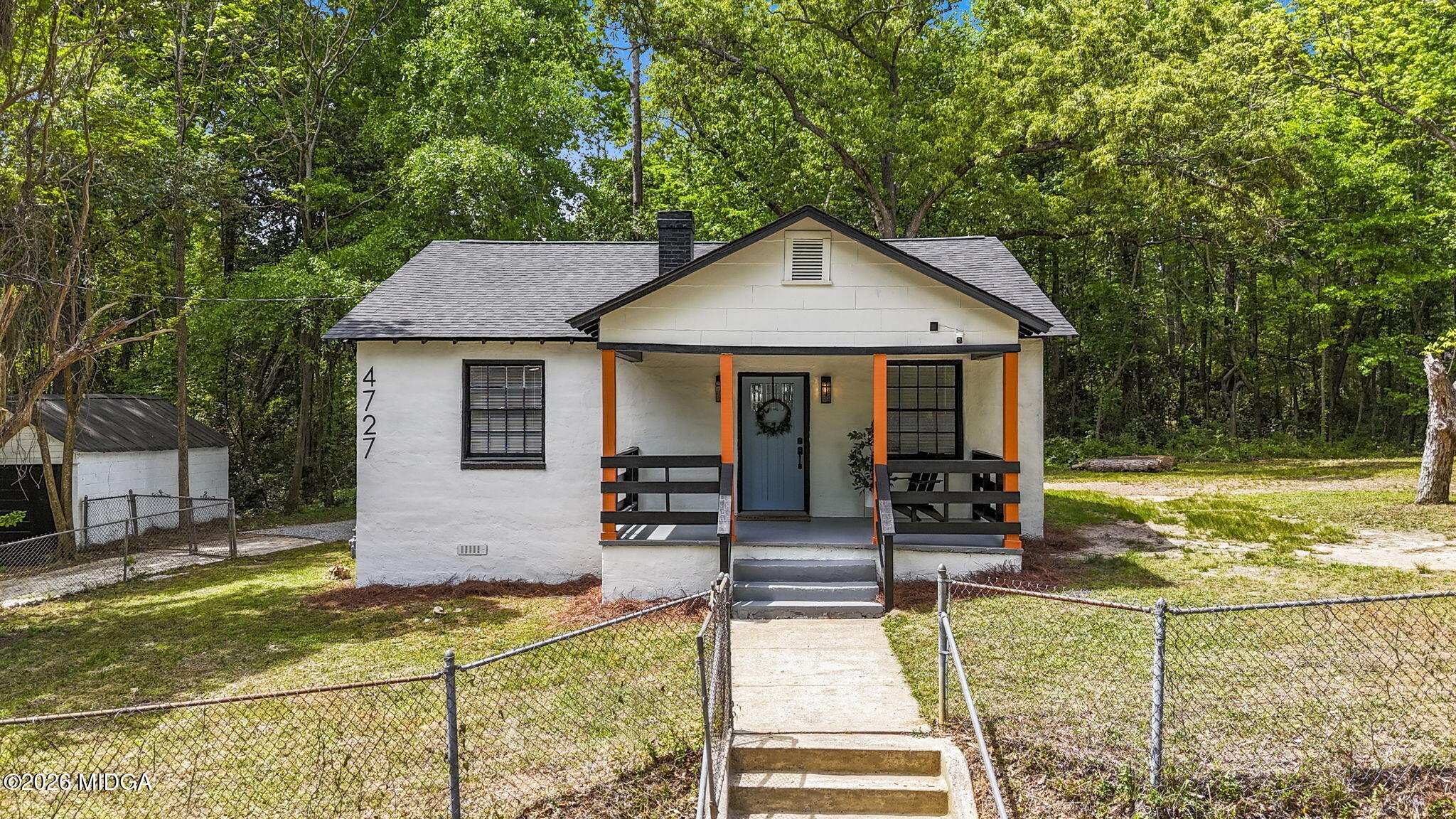 4727 Bishop Road Macon, GA 31206 - Photo 1 of 35 1-web-or-mls-DJI_20260414015811_0562_D (