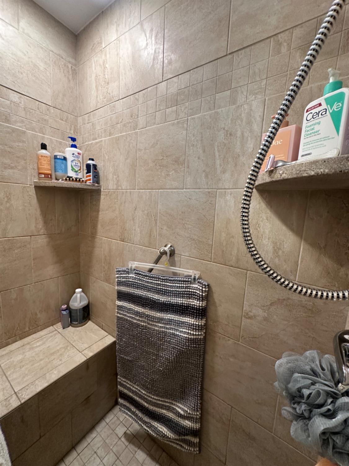 17594 Possum Ridge Road Aurora, IN 47001 - Photo 10 of 32