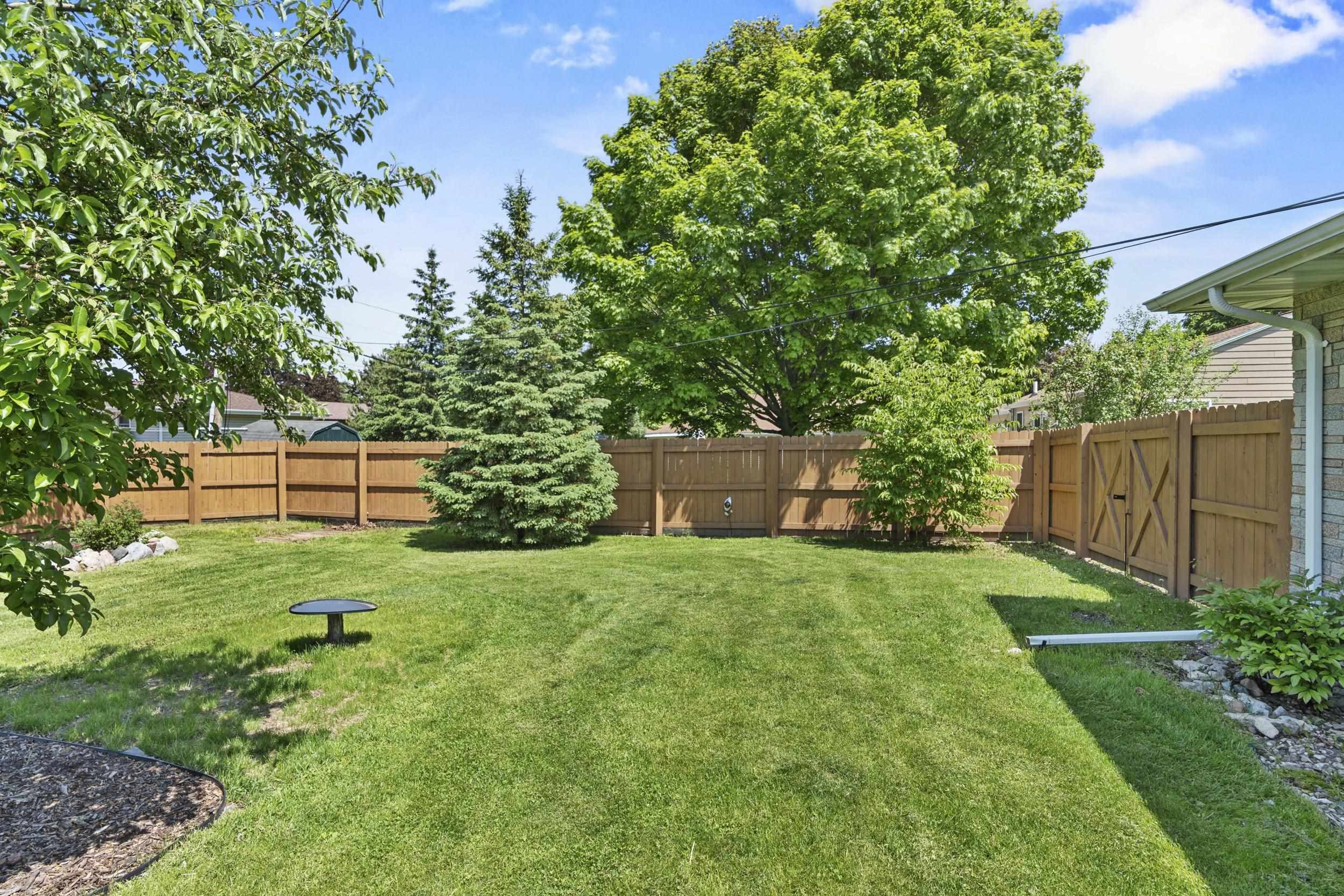 618 East Harding Drive Appleton, WI 54915 - Photo 33 of 33