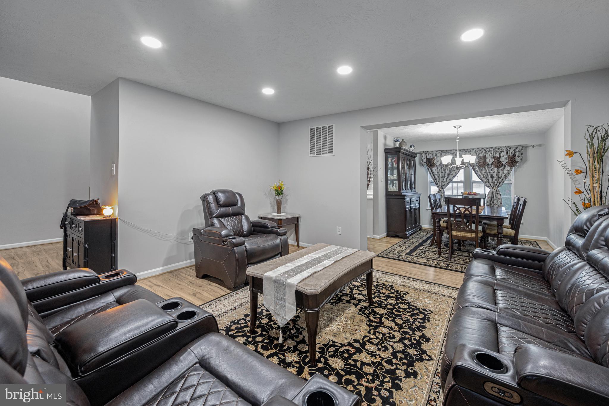 6 Adams Ridge Court Windsor Mill, MD 21244 - Photo 3 of 23