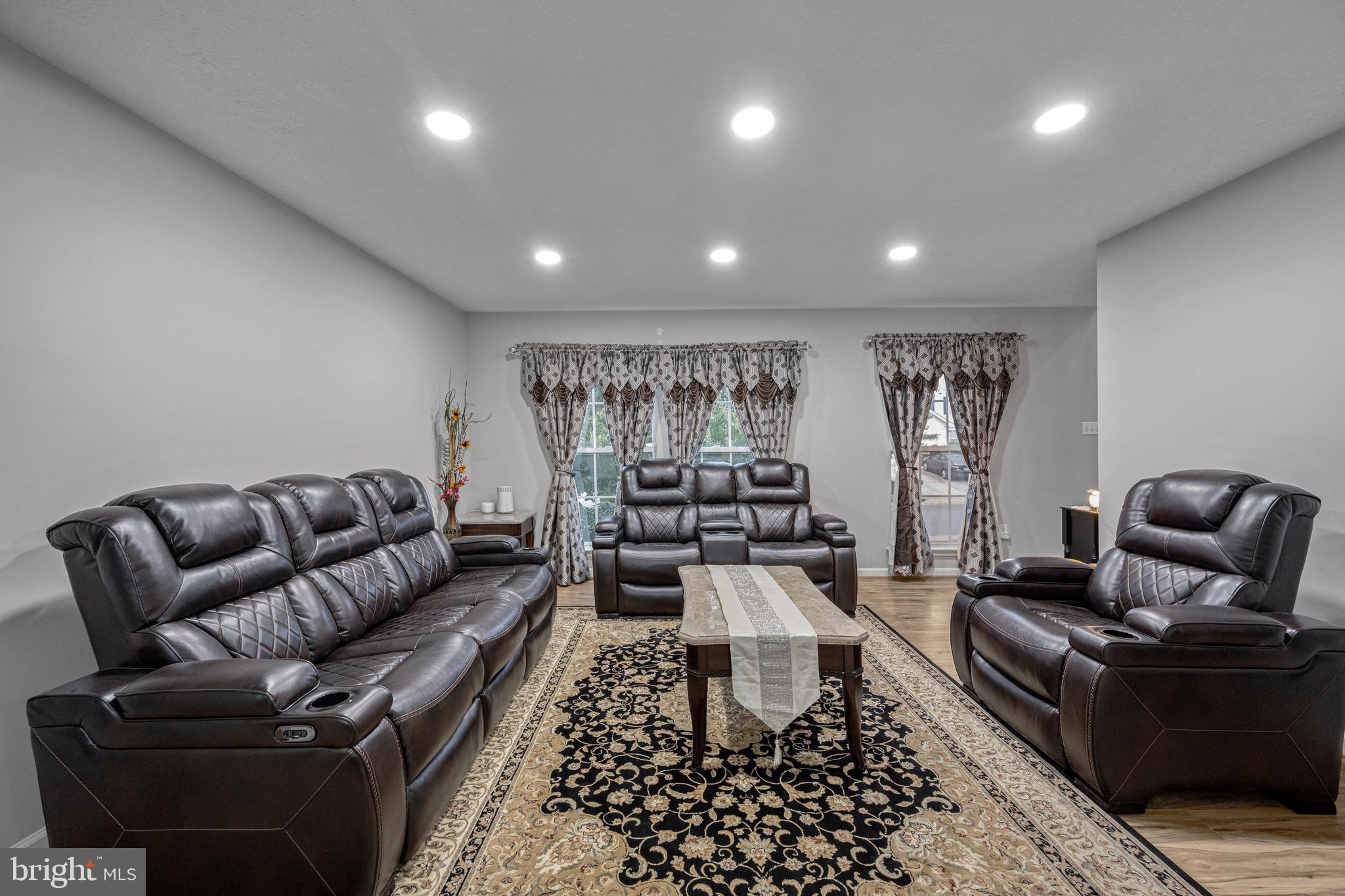 6 Adams Ridge Court Windsor Mill, MD 21244 - Photo 4 of 23