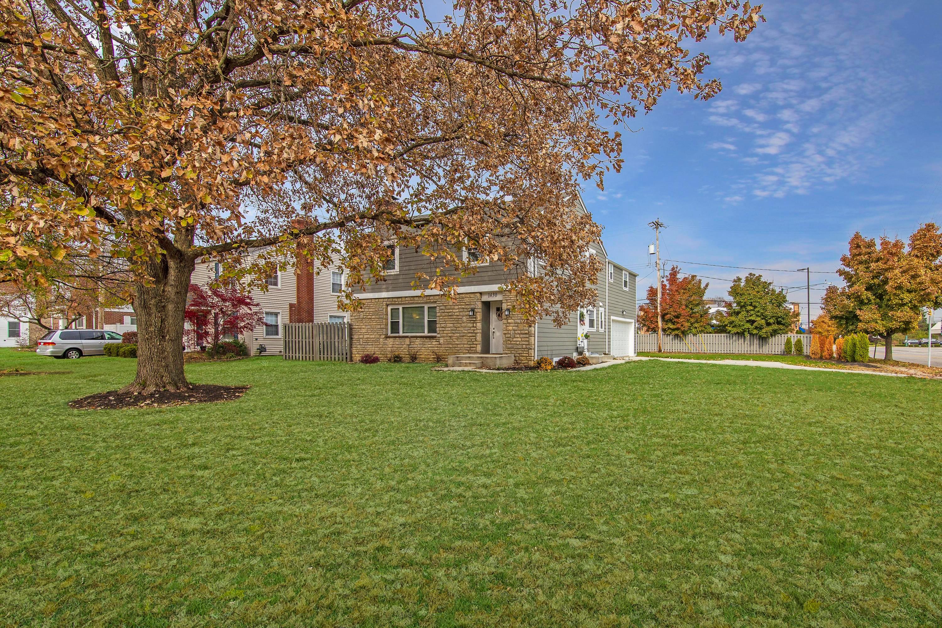 1430 Ashdowne Road Columbus, OH 43221 - Photo 34 of 37