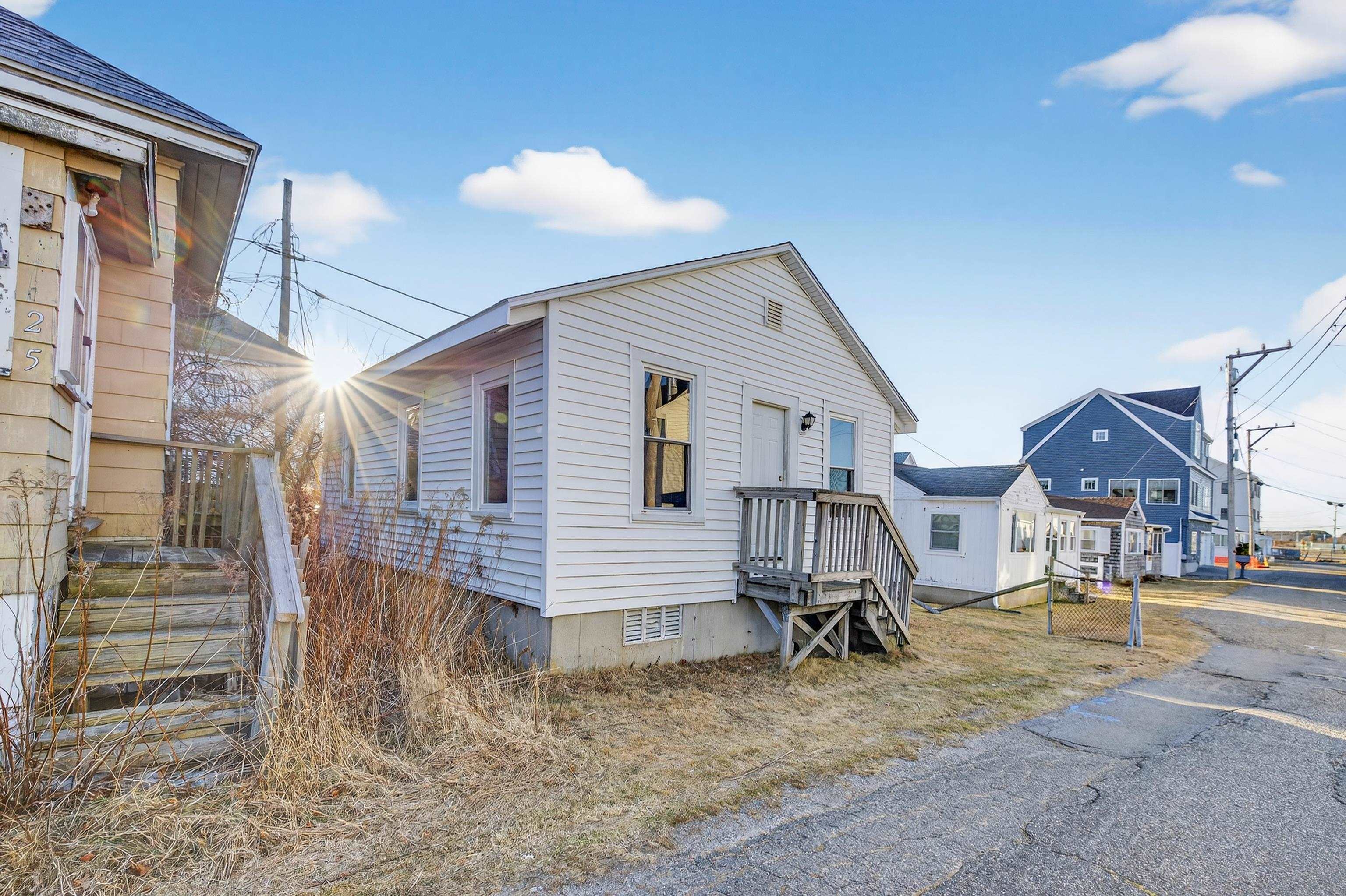 27 Kentville Terrace Hampton, NH 03842 - Photo 4 of 35