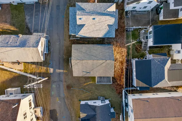 $399,900 | 27 Kentville Terrace, Hampton, NH 03842