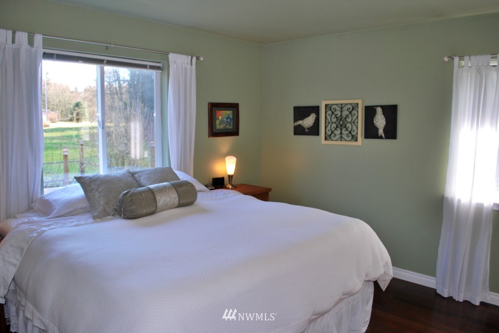 8903 Giles Road Blaine, WA 98230 - Photo 5 of 14